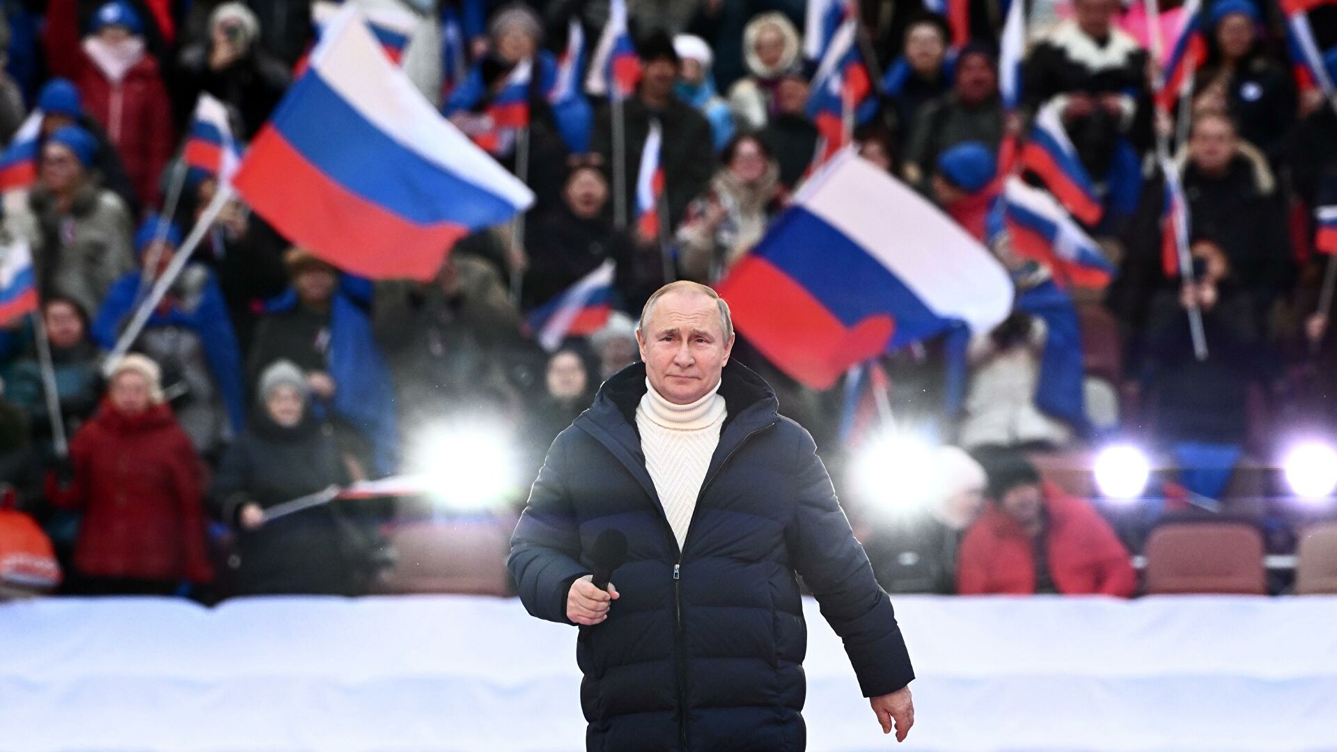 Путин на митинге в Лужниках 18 марта 2022 года